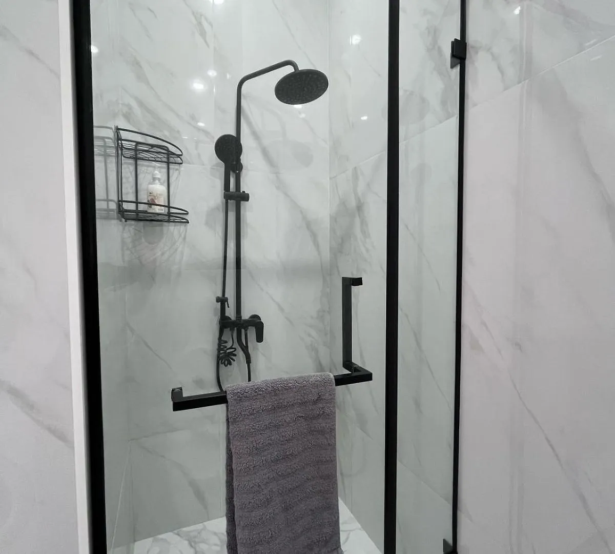Umai 2-Х Комнатный Люкс Возле Американского Посольства И Дворца Школьников Apartment Nur-Sultan